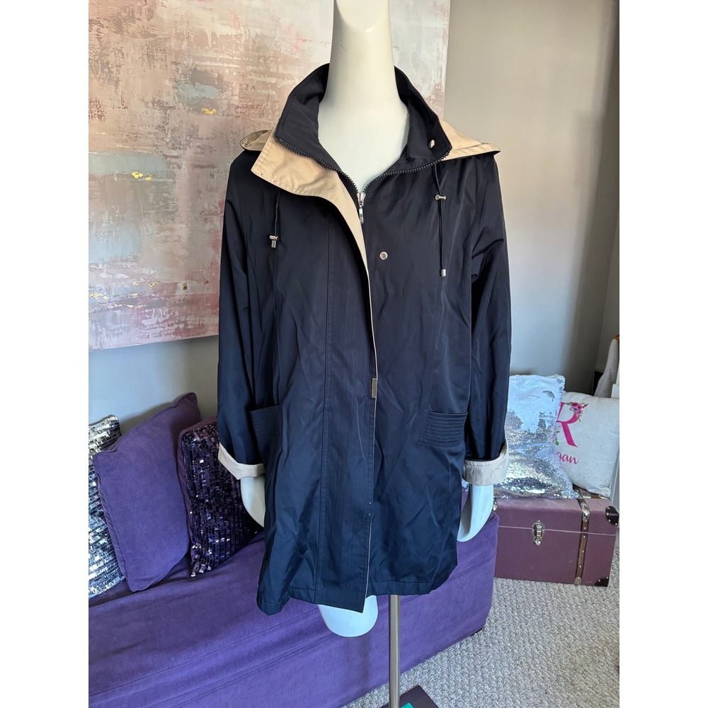 Liz Claiborne Navy Blue Hooded Raincoat with Tan Lining and Removable Hood